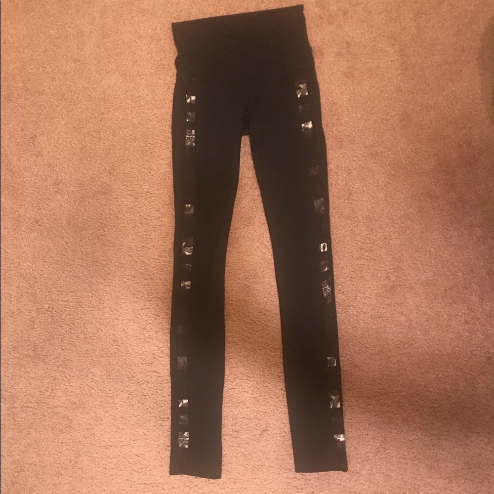 Athleta side strip yoga pants